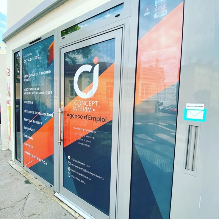 Eye-catching window graphics for business storefronts